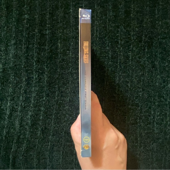 Falling Skies (2013) Noah Wyle Steven Spielberg Film - Picture 3 of 5